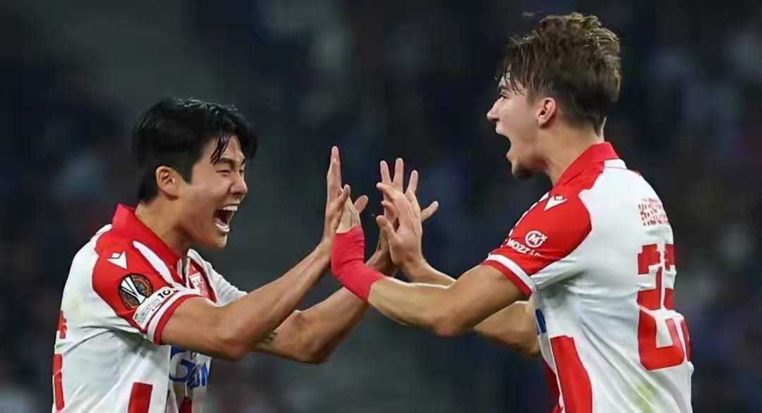 弗莱彻临危受命！B费芒特复出，曼联能否逆袭？