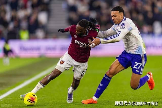 英超西班牙籍三帅领跑积分榜，问欧冠、英超、爱美丽杯花落谁家！