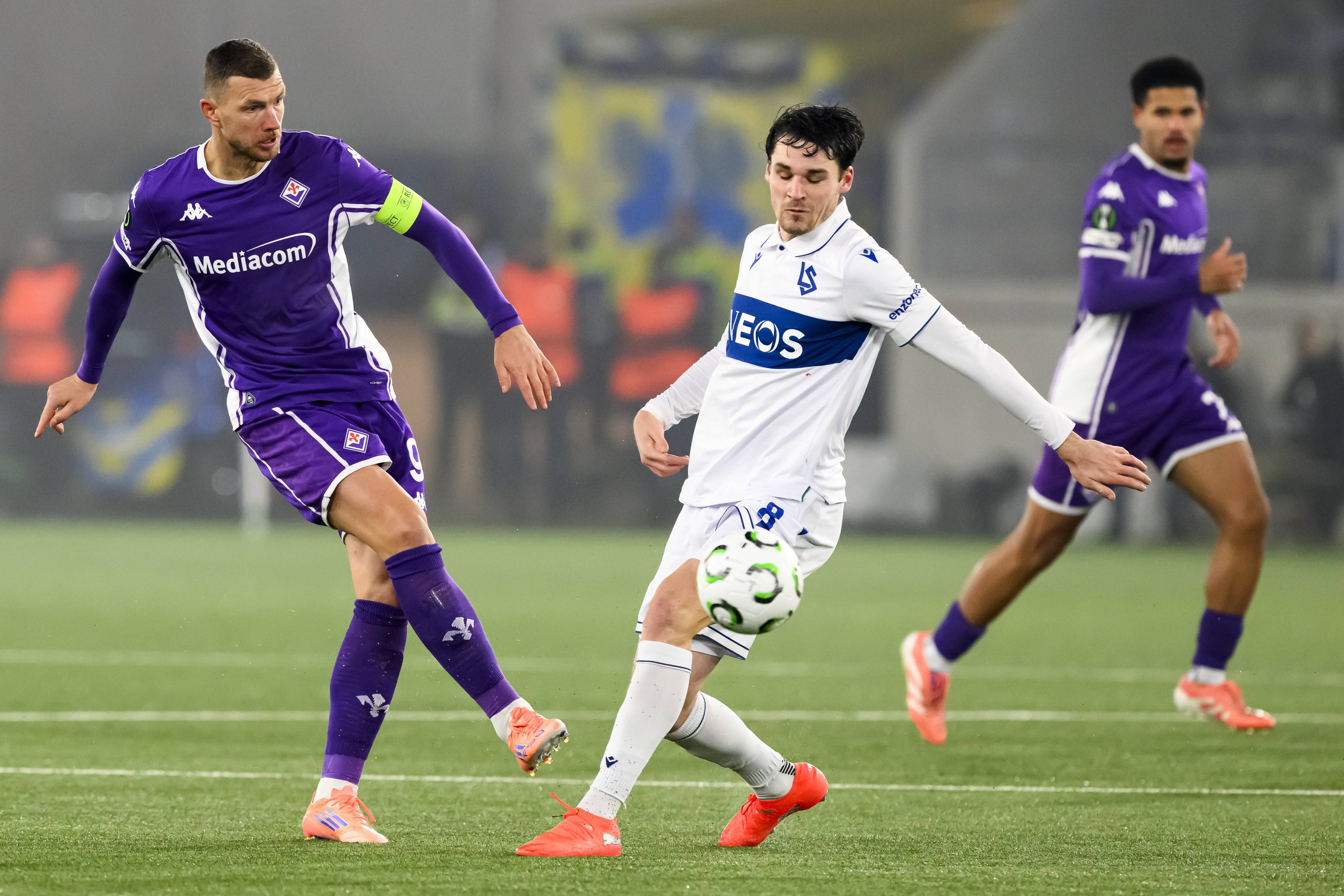 (外代二线)足球——欧协联:洛桑体育胜佛罗伦萨